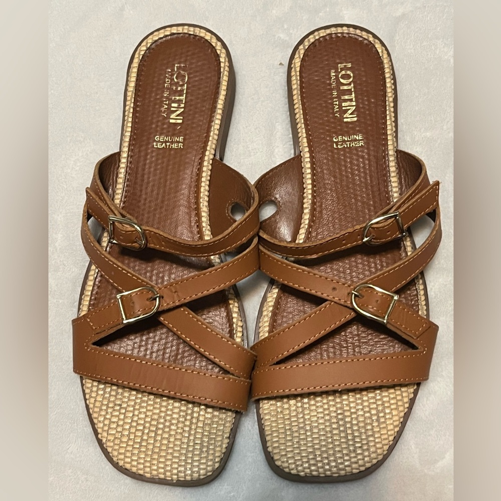 Women's Tan Leather Sandals